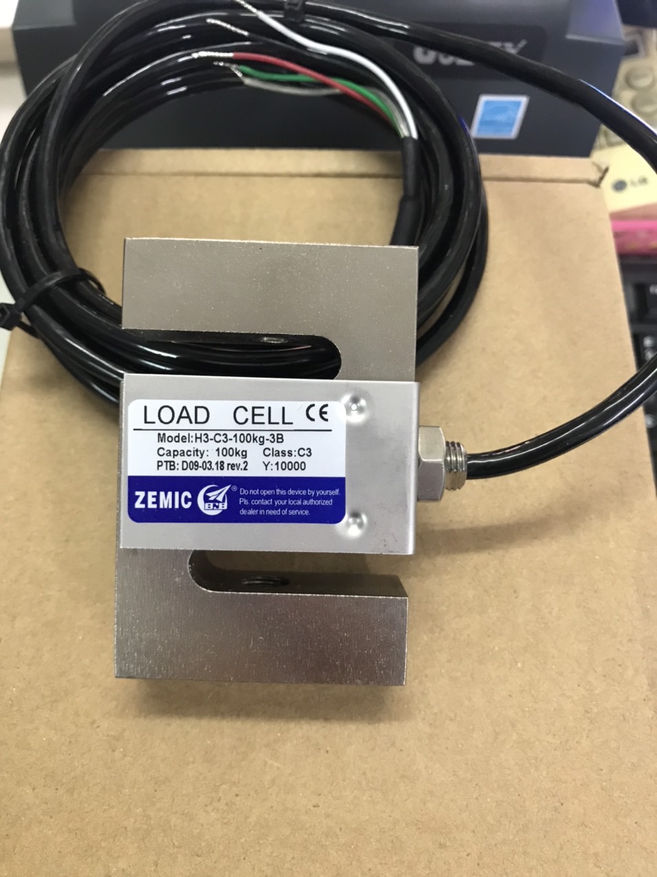 ad0cfb7119a9edf7b4b8